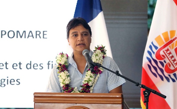 M. Brotherson table sur "la jeunesse", T. Pomare reste en place