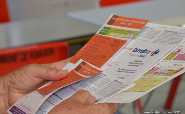 Punaauia : Distribution de kits scolaires aux enfants