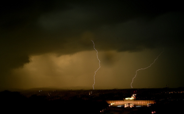 Autriche: un disparu après de fortes pluies, un avion pris dans un orage de grêle
