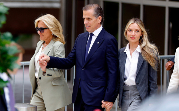 Hunter Biden, fils du président américain, reconnu coupable de détention illégale d'arme