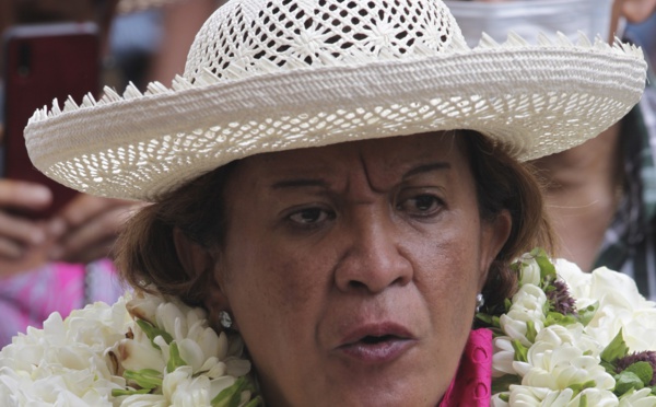 Lana Tetuanui démissionne du Tapura