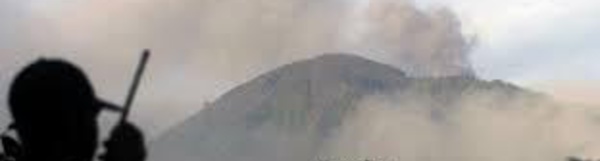 Indonésie: nouvelle fermeture de l'aéroport de Bali en raison du volcan Raung