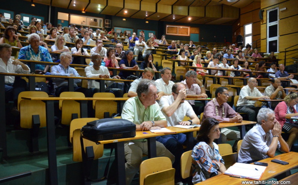 Réunion de mise en condition pour les 460 nouveaux "profs" de la rentrée 2015