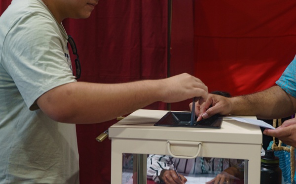 ​Rebond, plafond et lonesome cowboy