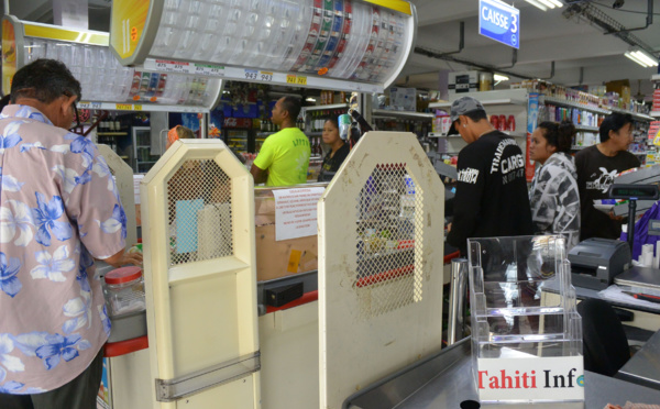 Razzia sur Tahiti Infos aux Raromatai