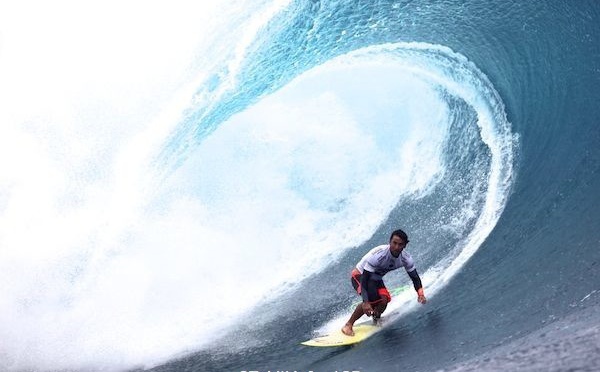 Billabong Pro 2015 DAY 3 : La machine a tubes a offert des surprises.