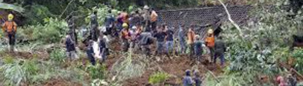 PNG: les secouristes ont atteint le site du crash de l'avion "détruit"