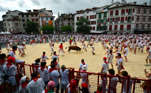 Les Fêtes de Bayonne de nouveau face à la violence: un homme entre la vie et la mort