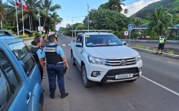 Un début de filtrage fluide à Teahupo'o 