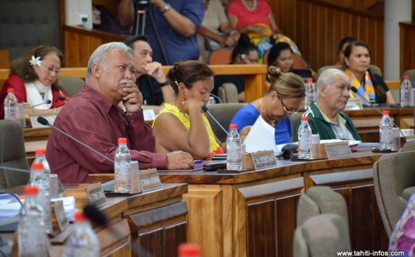 Tahoera'a et UPLD font reporter l’examen de la loi sur l’organisation du transport interinsulaire