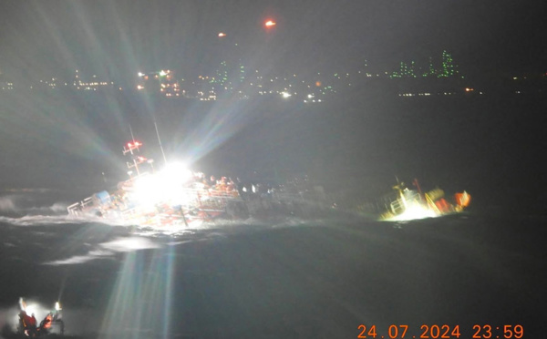 Philippines: une quantité "minime" de pétrole s'échappe du pétrolier naufragé