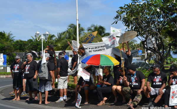 Rivières : deux discours, un même constat sur le silence du ministère