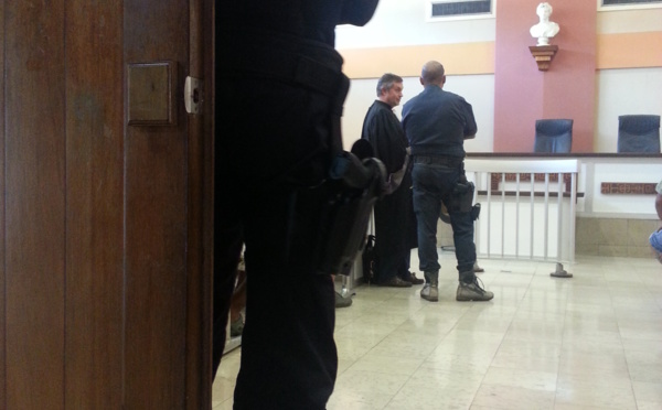 Voitures volées et barrages de police forcés : le trio infernal lourdement condamné