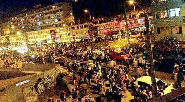 La "nuit de cauchemar" du Chili, après un séisme qui a fait dix morts