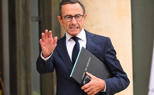 "Rétablir l'ordre": pour Retailleau une priorité, sans garantie sur le budget