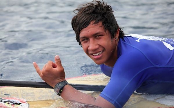 SUP SURF – US Open : Poenaiki Raioha remporte sa première épreuve du SUP World Tour.