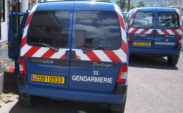 Taha'a : Il menace de tuer sa femme au couteau et l'étrangle avec une lanière de sac à main