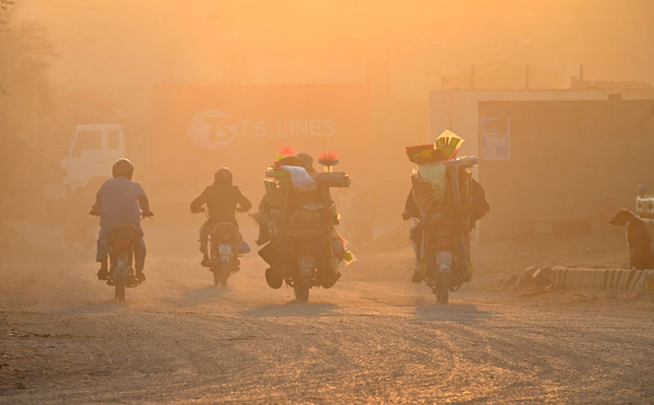 Pakistan: après une baisse de la pollution, les écoles du Pendjab rouvriront mercredi