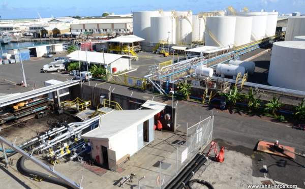 Hydrocarbures : le Pays rend exécutoire le déplacement des dépôts de Fare Ute