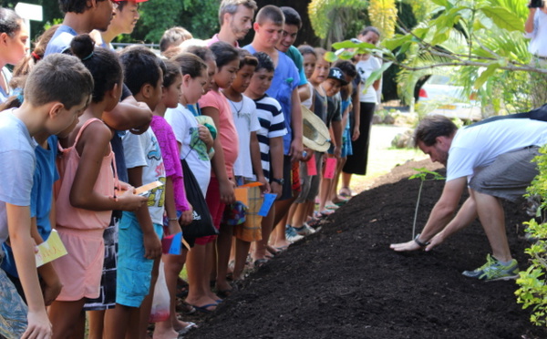 Un herbier vivant à la mairie de Punaauia