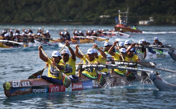 Hawaiki Nui Va'a – Etape 1 : Le choix du cap a été déterminant pour Edt Va'a, qui s'impose.