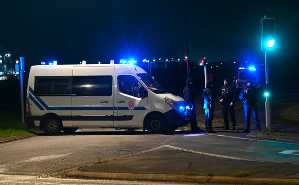 Meurtres près de Dunkerque: un suspect inconnu de la police au mobile flou