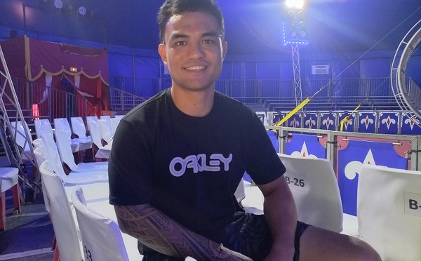 Ka’ui Tom Sing Vien, premier Tahitien au Cirque de Samoa