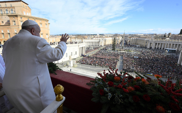 Le pape appelle à "surmonter les divisions" pour Noël, assombri par les guerres