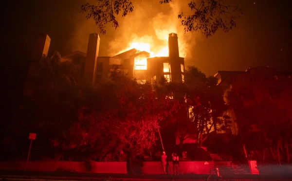 A Los Angeles, les principaux incendies toujours indomptés