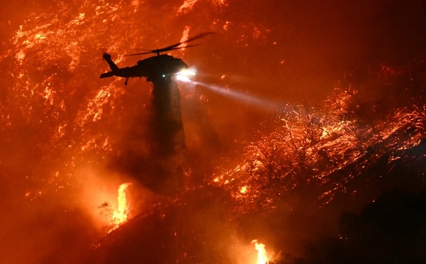 Les incendies s'étendent à Los Angeles, le bilan grimpe à 16 morts