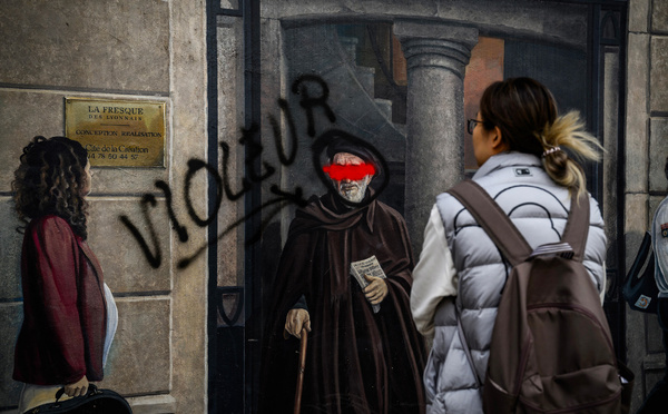 Nouvelles révélations sur l'abbé Pierre, qualifié de "prédateur" par Emmaüs