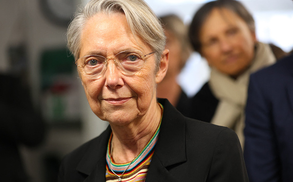 Borne défend un programme d'éducation à la sexualité "indispensable"