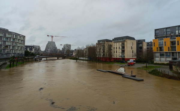 Crues: l'Ille-et-Vilaine toujours en vigilance rouge, pas d'accalmie en vue