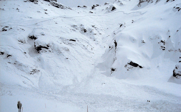 Alpes: quatre skieurs norvégiens et une Suissesse tués dans deux avalanches