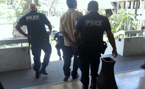 Bagarre mortelle à Taha'a : Heimanu Vautier écope de 6 ans ferme et part en détention