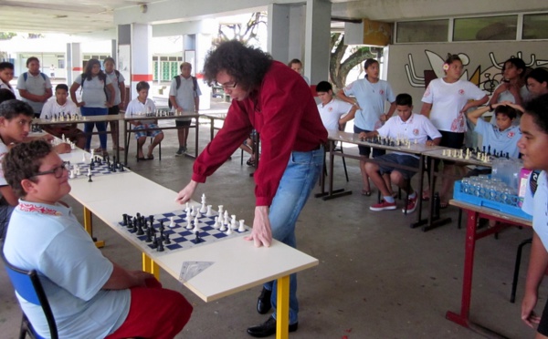 A Mahina, parties simultanées pour la reprise du Club d'échecs