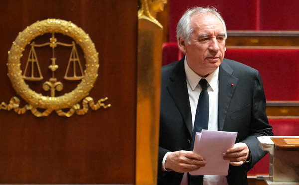 Budget: le RN ne censurera pas non plus, Bayrou peut se projeter... un peu