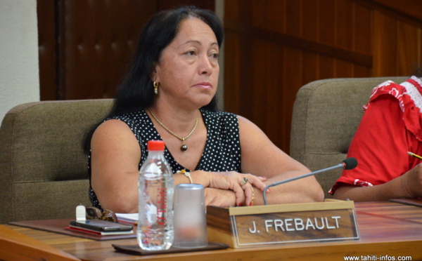 Joëlle Frébault rejoint les pro-Fritch à l’Assemblée