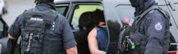 Australie: cinq personnes inculpées pour un projet d'attentat
