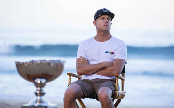 Surf Pro – Mick Fanning, en lutte pour le titre, perd un deuxième frère