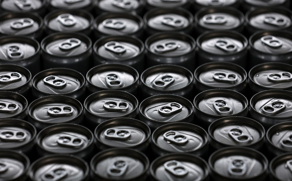 Femmes et hommes ne sont pas égaux face à l'alcool, avertissent les autorités de santé