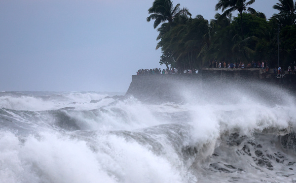 La Réunion en alerte avant l'arrivée du cyclone Garance