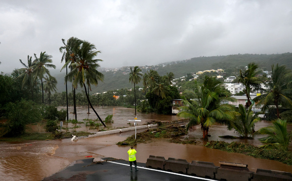 Trois personnes décédées lors du passage du cyclone Garance à La Réunion