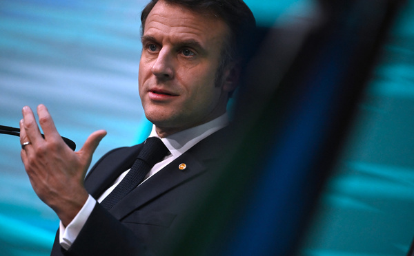 Face au revirement américain, Macron relance le débat sur une dissuasion européenne