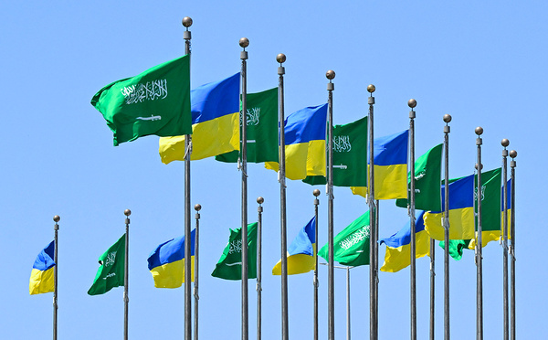 Zelensky en Arabie saoudite à la veille d'une rencontre entre des délégations de Kiev et de Washington