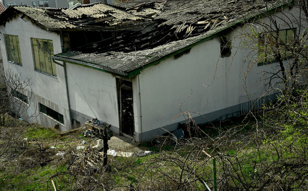 Une soixantaine de morts dans l'incendie d'une discothèque en Macédoine du Nord