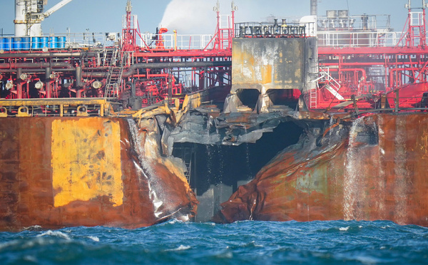 Collision en mer du Nord: des granulés de plastique découverts dans l'eau et sur la côte