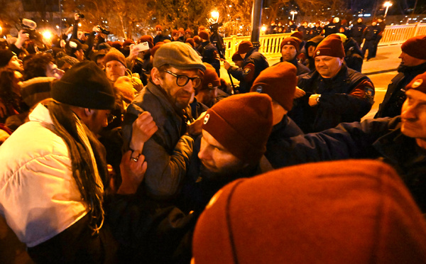 En Hongrie, adoption d'une loi pour interdire la Marche des fiertés