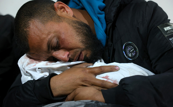 Israël étend son opération au sol à Gaza, le président israélien se dit "troublé"