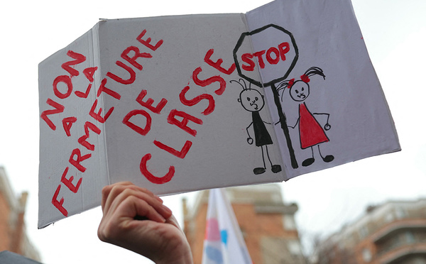 A la campagne, vent de fronde contre les fermetures de classes annoncées